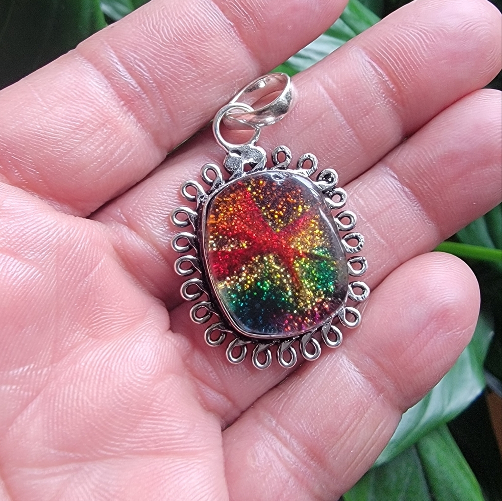 Hancrafted 925  Multicolor Dichroic Glass Pendant. - Picture 6 of 7